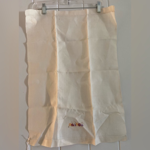 Vintage Linen Kitchen Towel tea towel
cross stitch bouquet basket design - Picture 3 of 13